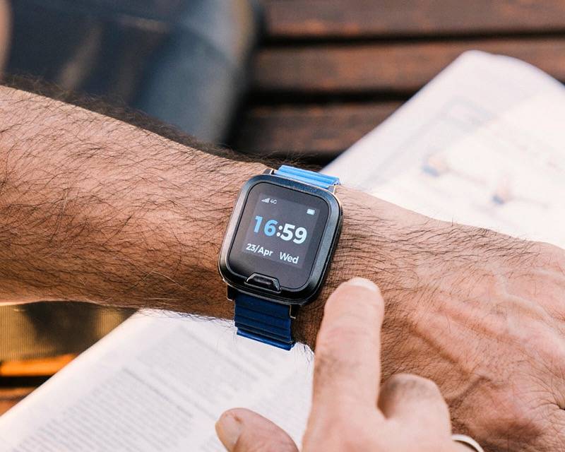 Mobile Alarm Watch (Black)